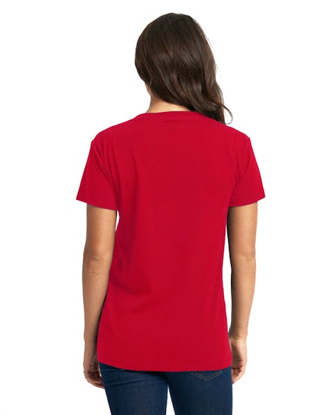 Camiseta ancha para mujer con cuello de pico Next Level 3940