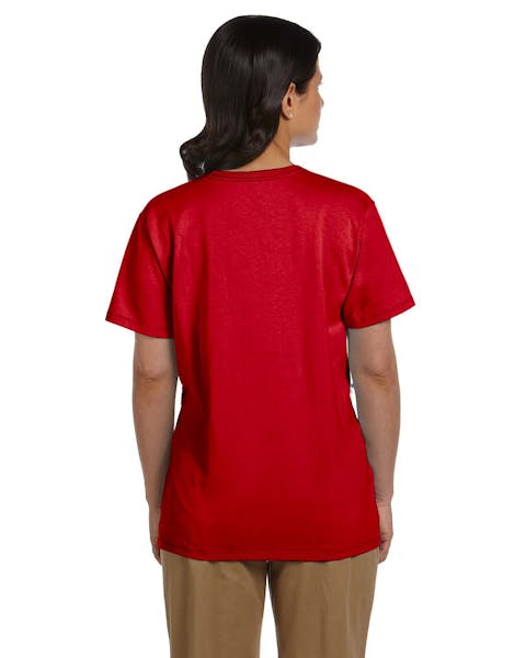 Hanes 5780 Camiseta con cuello de pico para mujer