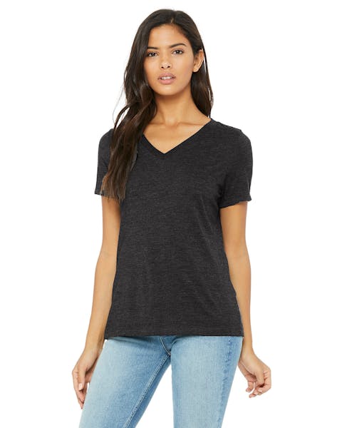 Bella + Canvas 6405 Playera relajada con cuello en V para mujer