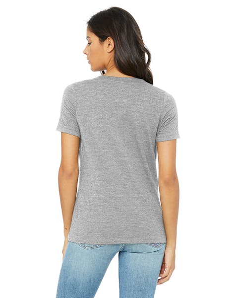 Bella + Canvas 6405 Playera relajada con cuello en V para mujer