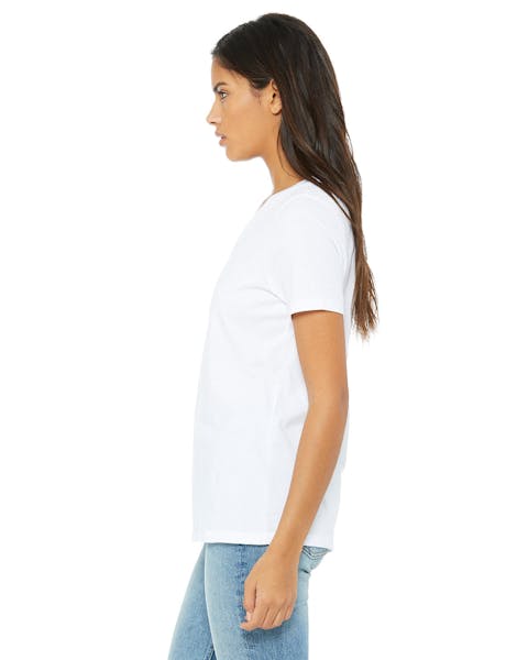 Bella + Canvas 6405 Playera relajada con cuello en V para mujer