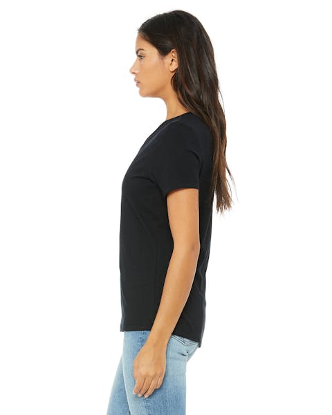 Bella + Canvas 6405 Playera relajada con cuello en V para mujer