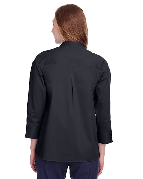 Devon & Jones DG560W Ladies' Crown  Collection Stretch Broadcloth 3/4 Sleeve Blouse