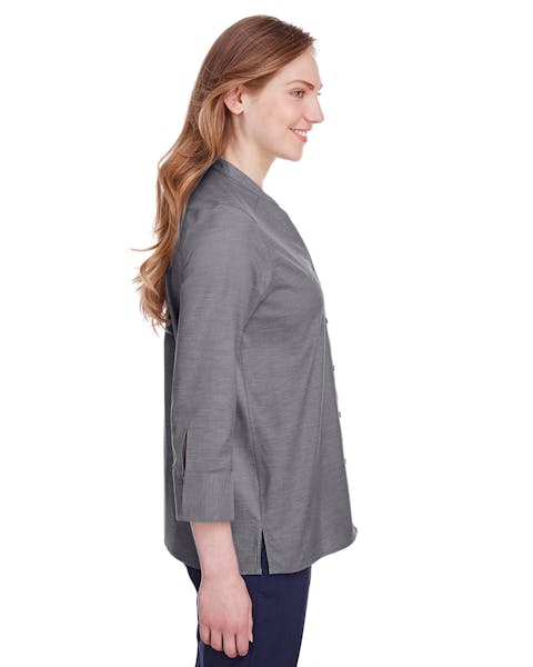 Devon & Jones DG562W Ladies' Crown Collection Stretch Pinpoint Chambray 3/4 Sleeve Blouse