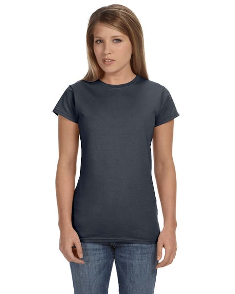 Gildan G640L Ladies' Softstyle 4.5 oz Camiseta entallada