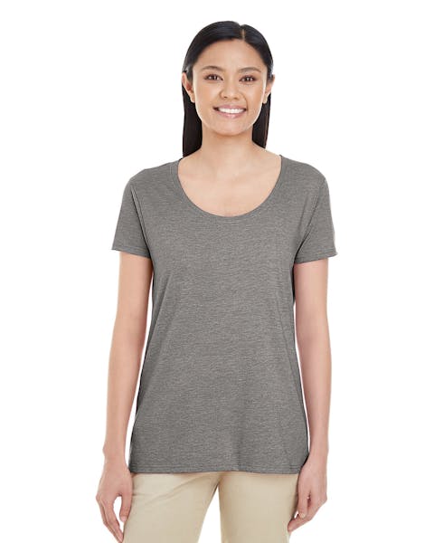 Gildan G6455L playera de cuello redondo suave estilo suave para mujer