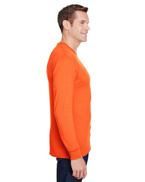 Hanes W120 Adult Workwear Long-Sleeve Pocket T-Shirt